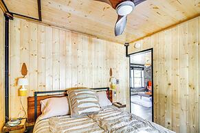 Lakefront Cabin on Lake Vermilion: Dock, Boat Lift