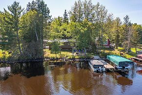Lakefront Cabin on Lake Vermilion: Dock, Boat Lift