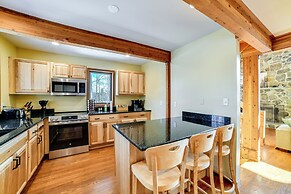 Golf, Fish & Ski: Retreat w/ Game Room in Thompson