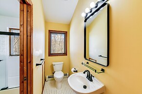 Golf, Fish & Ski: Retreat w/ Game Room in Thompson