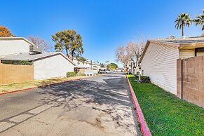 5 Mi to Dtwn Tempe: Townhome w/ Pool Access