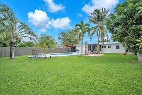 Entire House - Paradise in Dania Beach