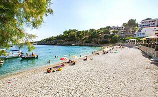 Alonnisos Beachfront Nest - Cozy Summer Gem