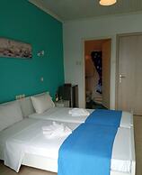 Alonnisos Beachfront Nest - Cozy Summer Getaway