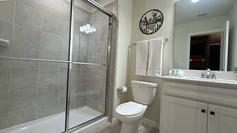 Upstay Family Home w Cinema Pool BBQ Clermont