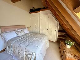 The Barn in the Chilterns - From 1590 Per Night