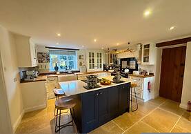 The Barn in the Chilterns - From 1590 Per Night