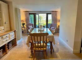 The Barn in the Chilterns - From 1590 Per Night