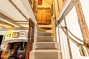 Basketmakers Cottage - From 145 Per Night