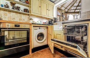 Basketmakers Cottage - From 145 Per Night