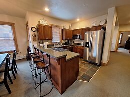 3br Red Hawk Townhome - Gondola Access 3 Bedroom Townhouse