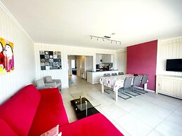 2-bedroom Apartment, by the Coast