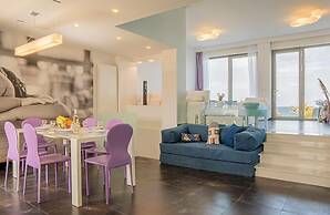 Pink Rose Beachfront Villa