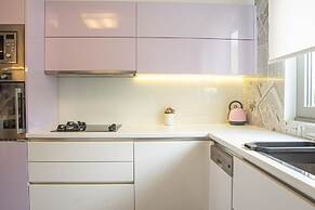 Pink Rose Beachfront Villa