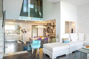 Pink Rose Beachfront Villa