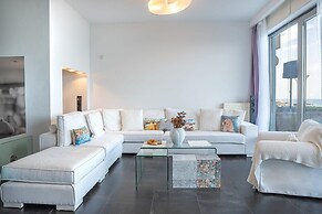 Pink Rose Beachfront Villa