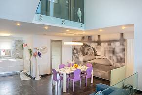 Pink Rose Beachfront Villa