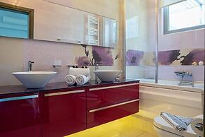 Pink Rose Beachfront Villa