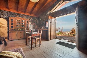 Tropical Oasis in Santa Ursula