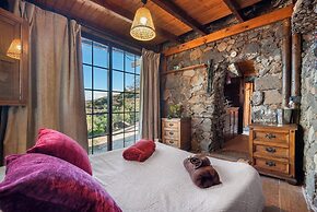 Tropical Oasis in Santa Ursula