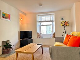 Pandora Lovely Seaside Cottage Sleeps 4 Newlyn