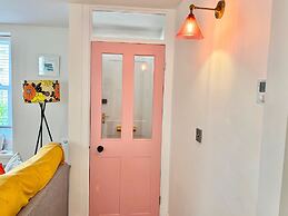 Pandora Lovely Seaside Cottage Sleeps 4 Newlyn
