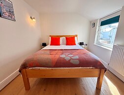 Pandora Lovely Seaside Cottage Sleeps 4 Newlyn