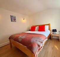 Pandora Lovely Seaside Cottage Sleeps 4 Newlyn