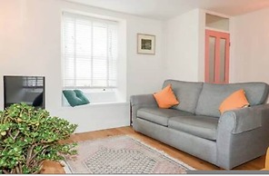 Pandora Lovely Seaside Cottage Sleeps 4 Newlyn