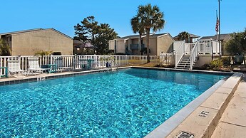 Pool, Tennis, Beach Access & Pet-friendly fun + Free Attraction Ticket