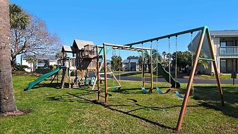 Pool, Tennis, Beach Access & Pet-friendly fun + Free Attraction Ticket