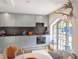 Unique Stay for Large Groups - Please Enquire!