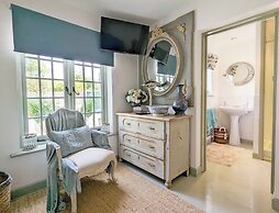 Unique Stay for Large Groups - Please Enquire!