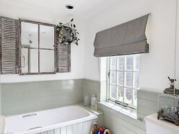 Unique Stay for Large Groups - Please Enquire!