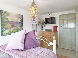 Unique Stay for Large Groups - Please Enquire!