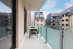 Newly-built Apartment by the sea