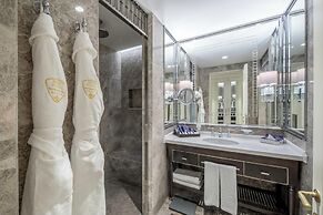 Merit Royal Diamond Hotel & SPA