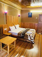 Tirthan Holidays Cottage