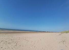 Apartment in Wenduine With Stunning Seaviews