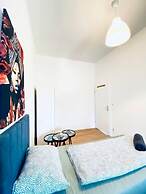 Spacious 4 BR Apt Perfect for Groups