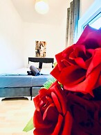 Spacious 4 BR Apt Perfect for Groups