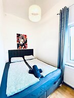 Spacious 4 BR Apt Perfect for Groups