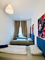 Spacious 4 BR Apt Perfect for Groups