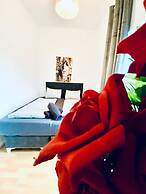 Spacious 4 BR Apt Perfect for Groups