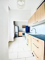 Spacious 4 BR Apt Perfect for Groups