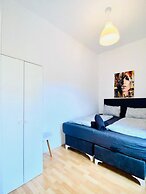 Spacious 4 BR Apt Perfect for Groups