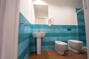 GREROS H. ROOMS NAPOLI CENTRO