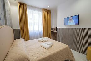 GREROS H. ROOMS NAPOLI CENTRO