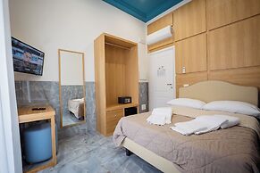 GREROS H. ROOMS NAPOLI CENTRO