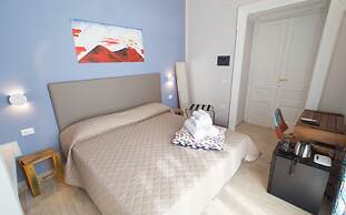 P.C. BOUTIQUE H. CASTEL NUOVO